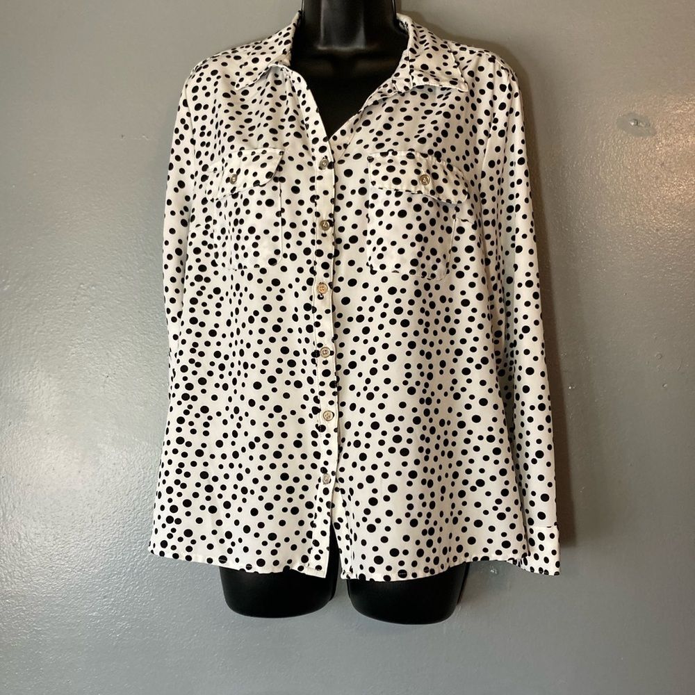 Notations Black And White Polka Dot Button Up Top